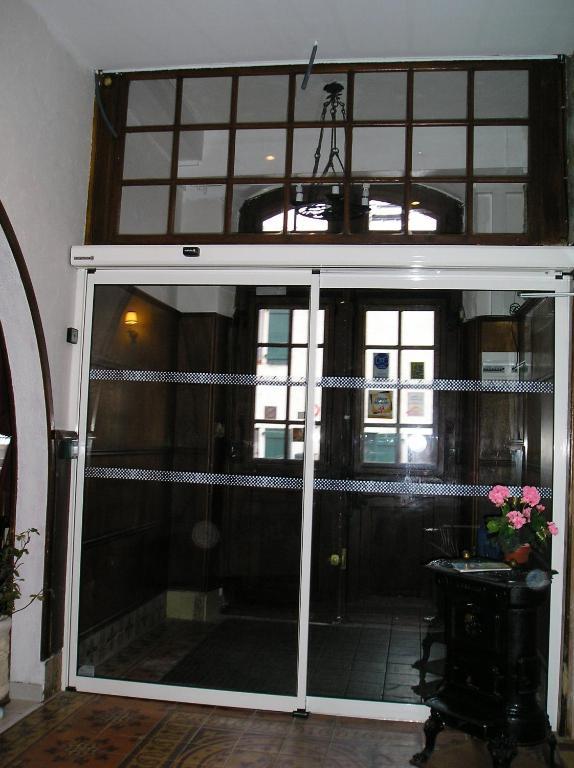 Hotel Du Soleil Divonne-les-Bains Rom bilde